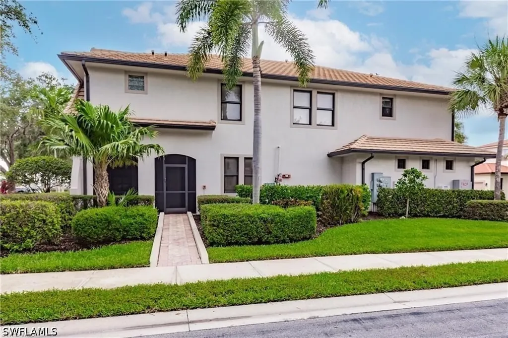 1375 Artesia Drive E Naples FL 34113