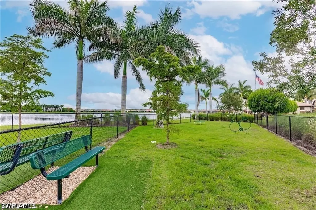 1375 Artesia Drive E Naples FL 34113