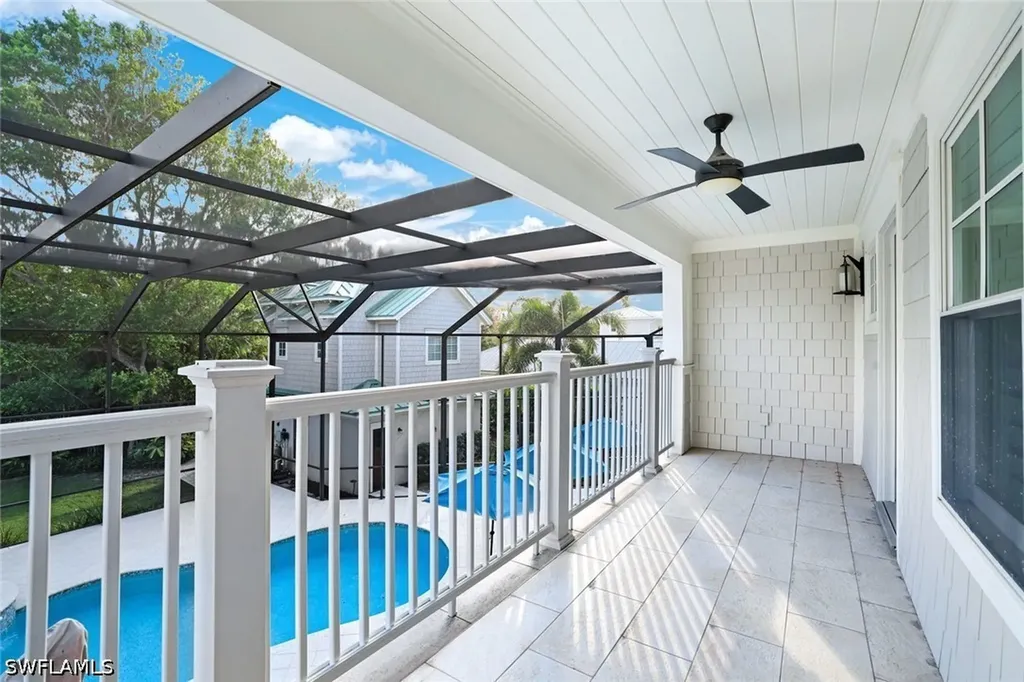 444 2nd Avenue N Naples FL 34102