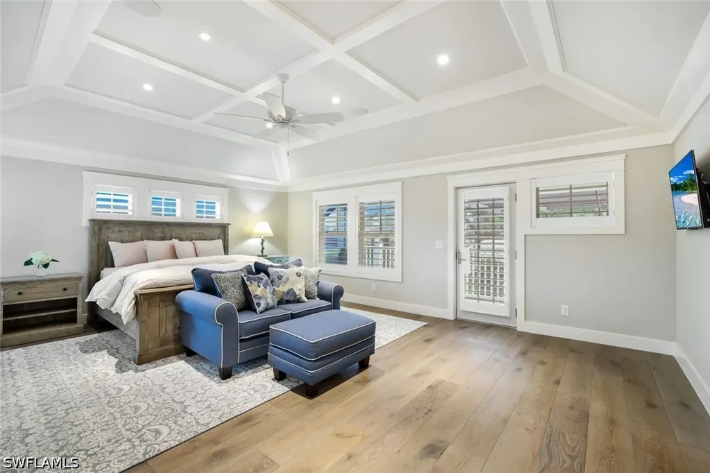 444 2nd Avenue N Naples FL 34102