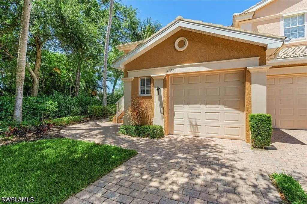 9651 Spanish Moss Way Bonita Springs FL 34135