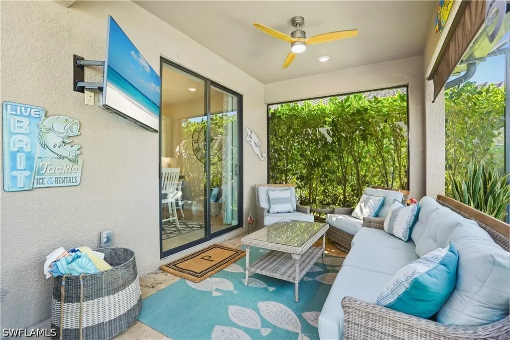 2077 Hamlin Street Naples FL 34120
