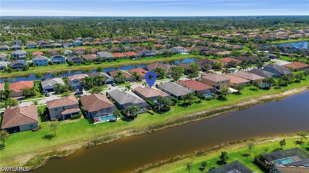 2077 Hamlin Street Naples FL 34120