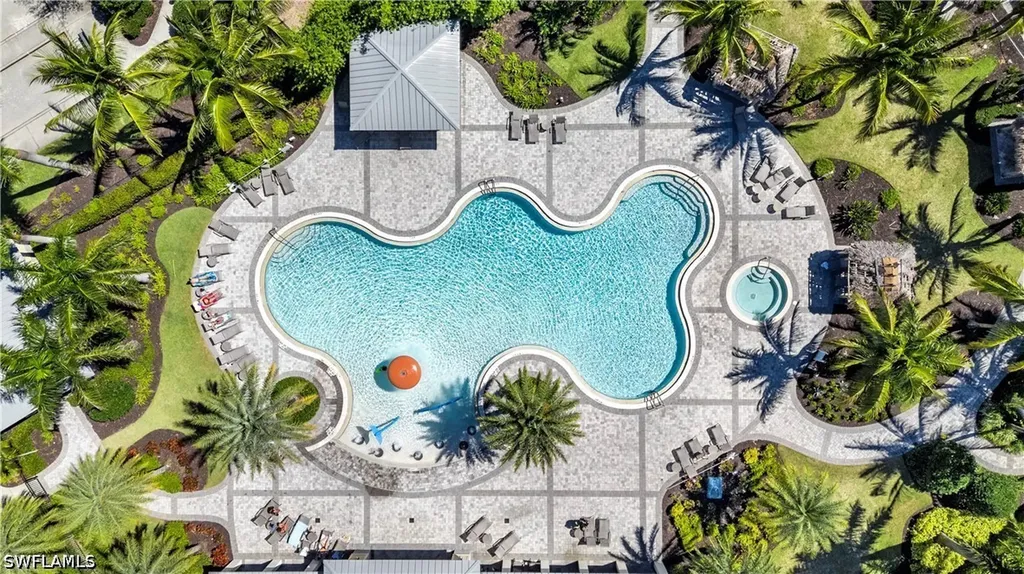 2077 Hamlin Street Naples FL 34120