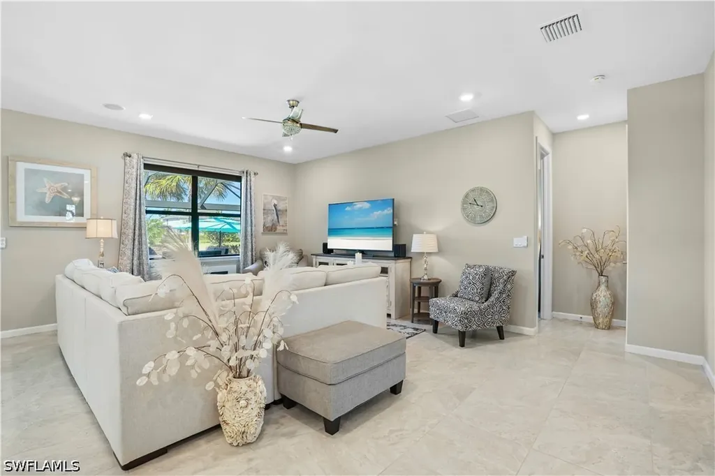 2077 Hamlin Street Naples FL 34120