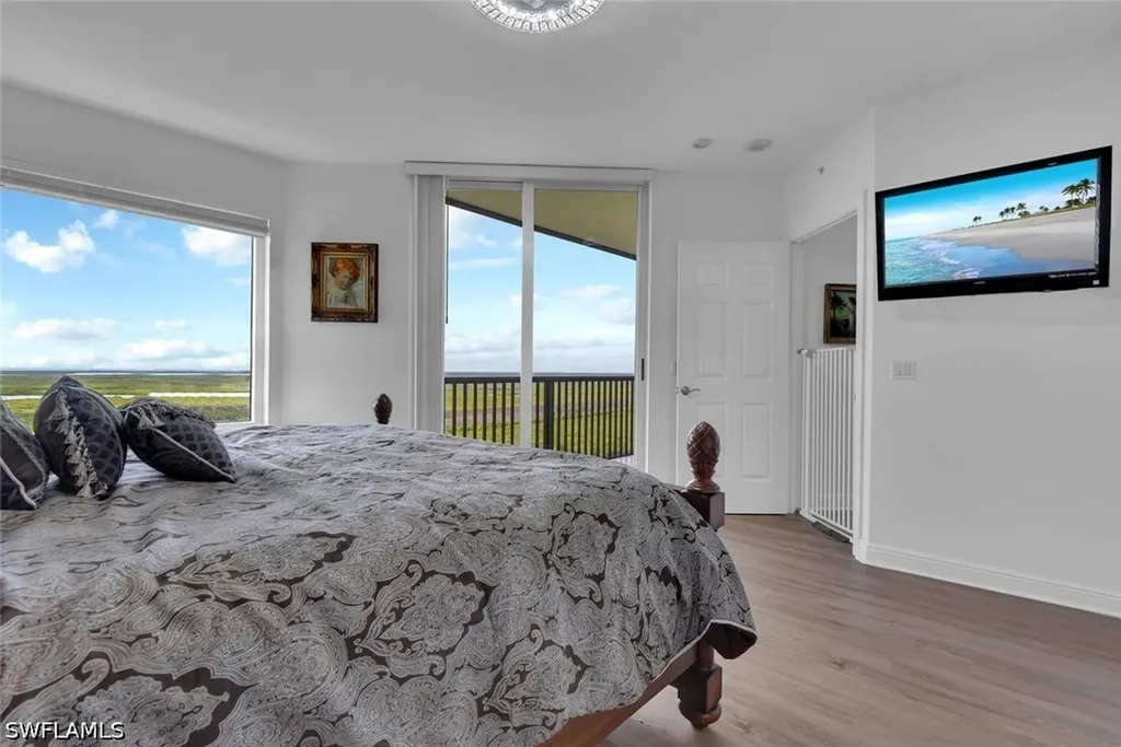 1065 Borghese Lane Naples FL 34114