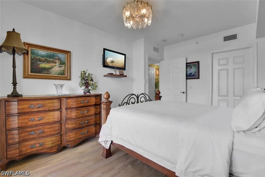 1065 Borghese Lane Naples FL 34114