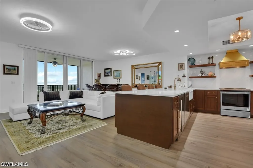 1065 Borghese Lane Naples FL 34114