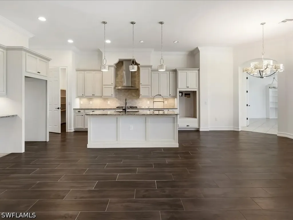 1546 Mockingbird Drive Naples FL 34120