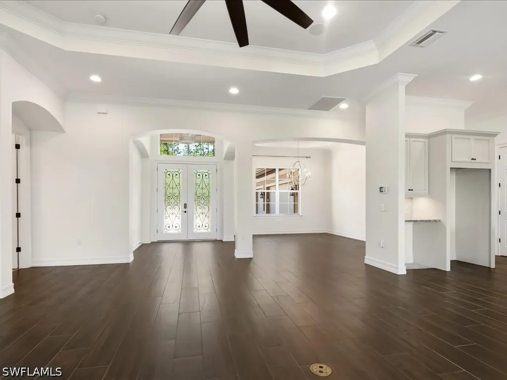 1546 Mockingbird Drive Naples FL 34120