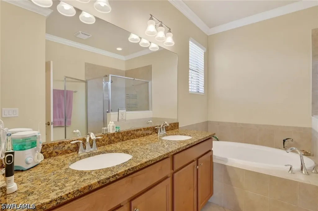 3640 Treasure Cove Circle Naples FL 34114