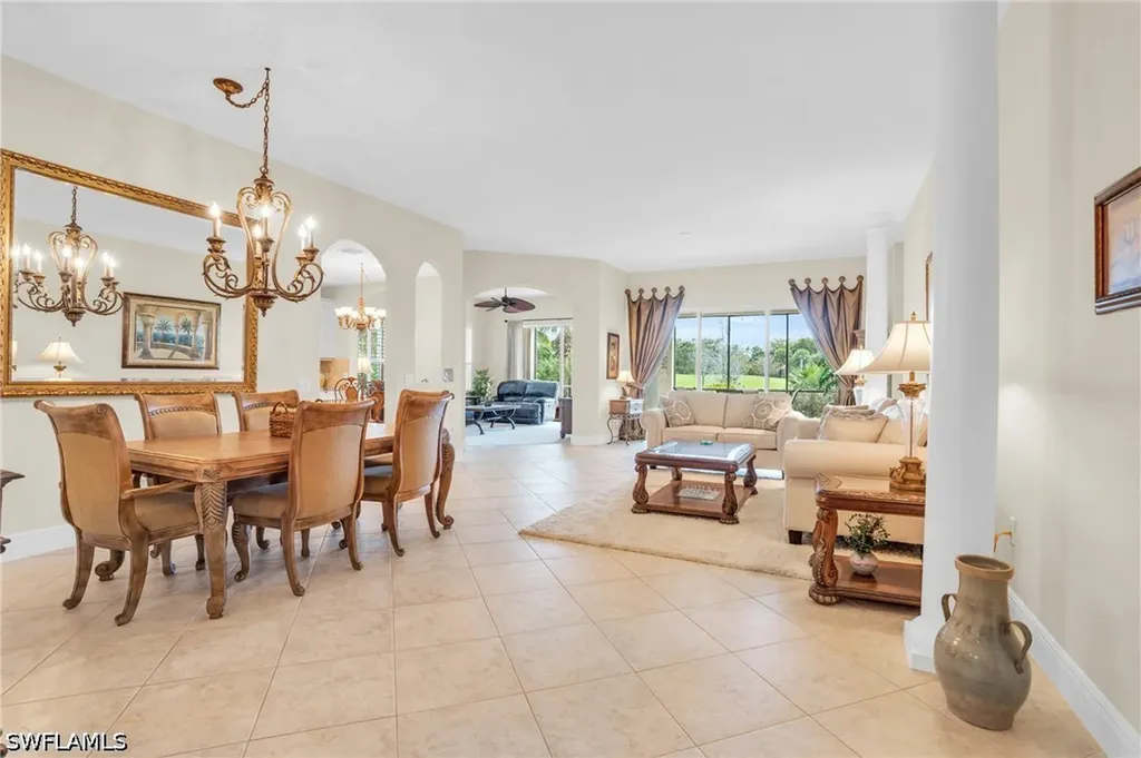 9006 Cascada Way Naples FL 34114