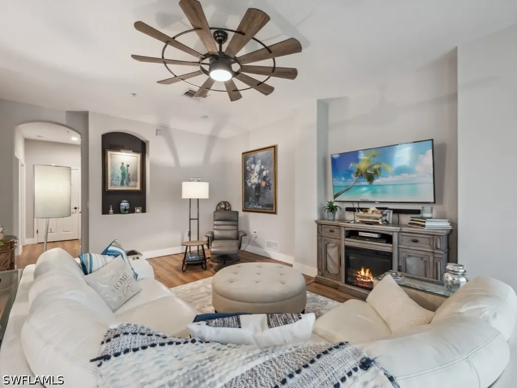 7856 Clemson Street N Naples FL 34104