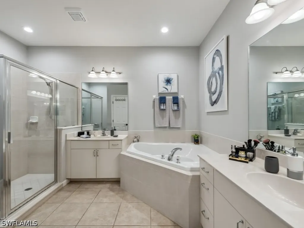 7856 Clemson Street N Naples FL 34104