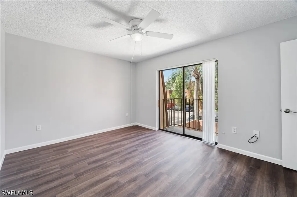5212 Cedarbend Drive Fort Myers FL 33919