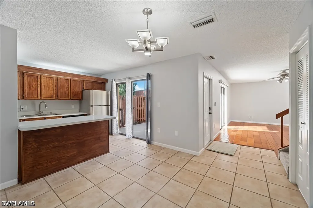 5212 Cedarbend Drive Fort Myers FL 33919