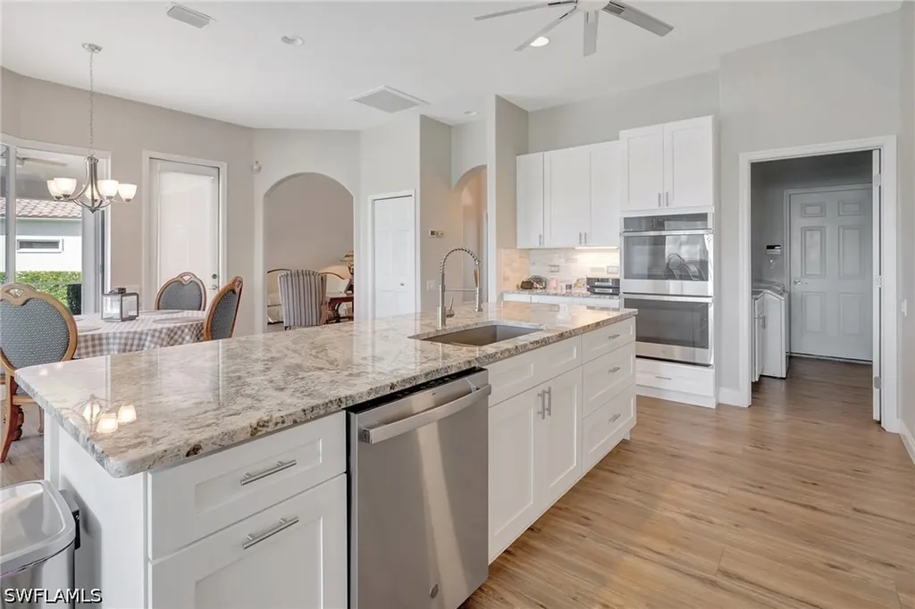 16112 Edgemont Drive Fort Myers FL 33908