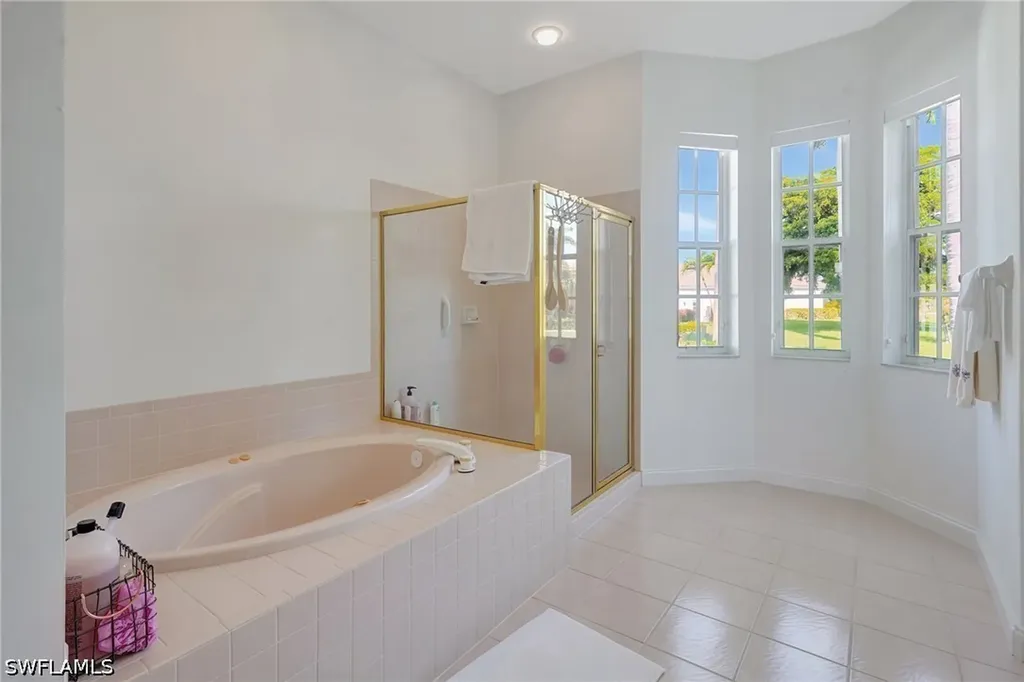 16112 Edgemont Drive Fort Myers FL 33908
