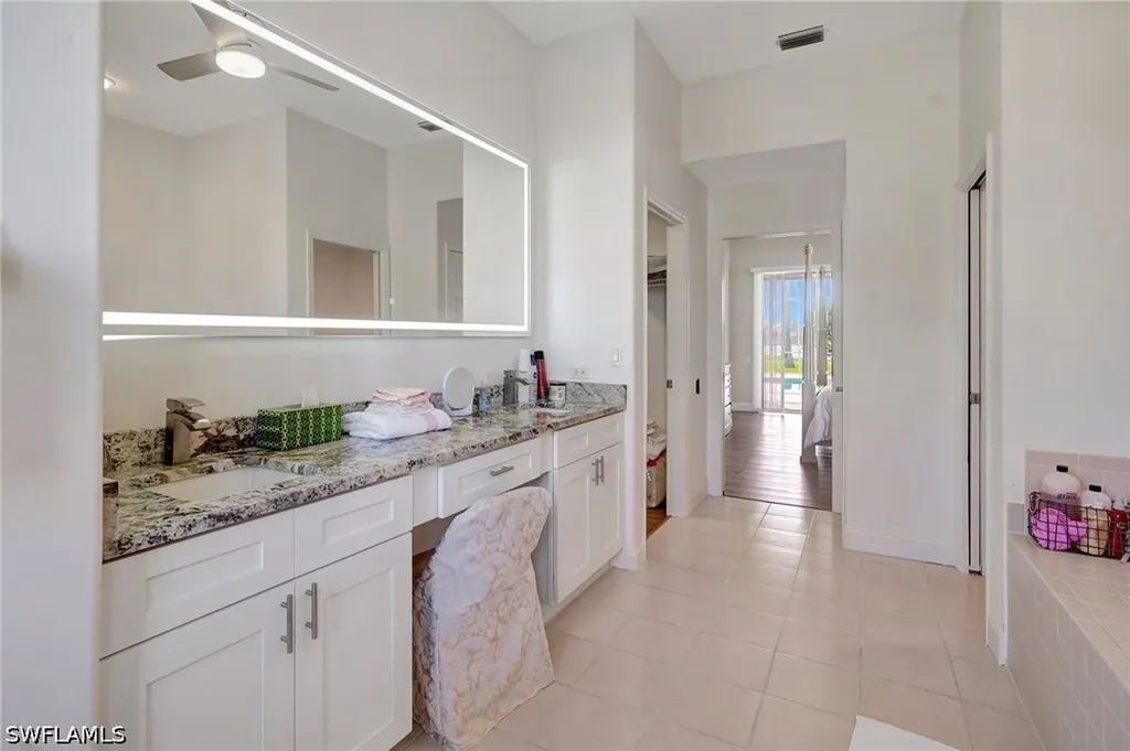 16112 Edgemont Drive Fort Myers FL 33908