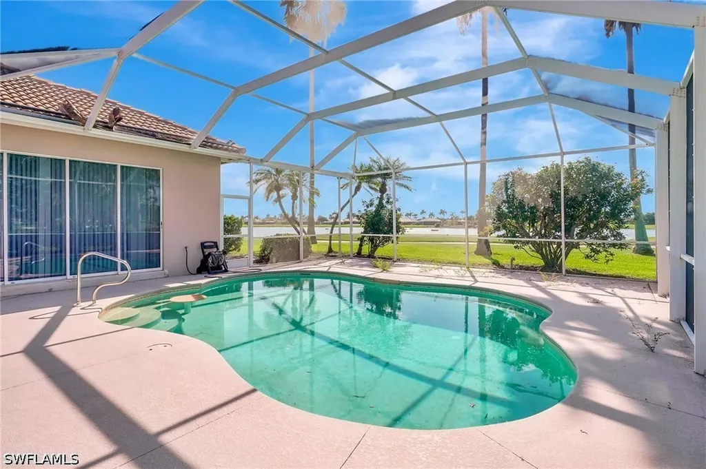16112 Edgemont Drive Fort Myers FL 33908