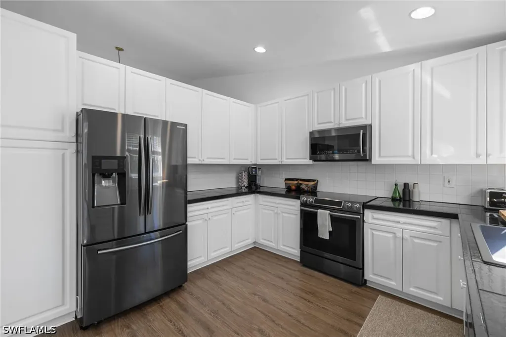 12240 Eagle Pointe Circle Fort Myers FL 33913