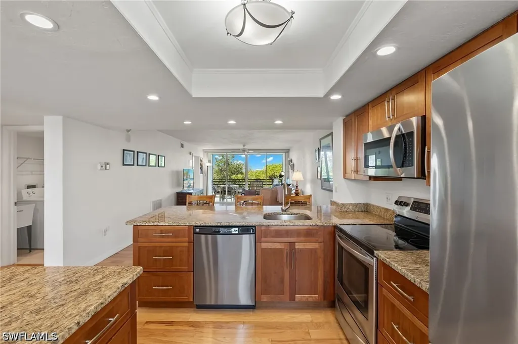 290 Naples Cove Drive Naples FL 34110