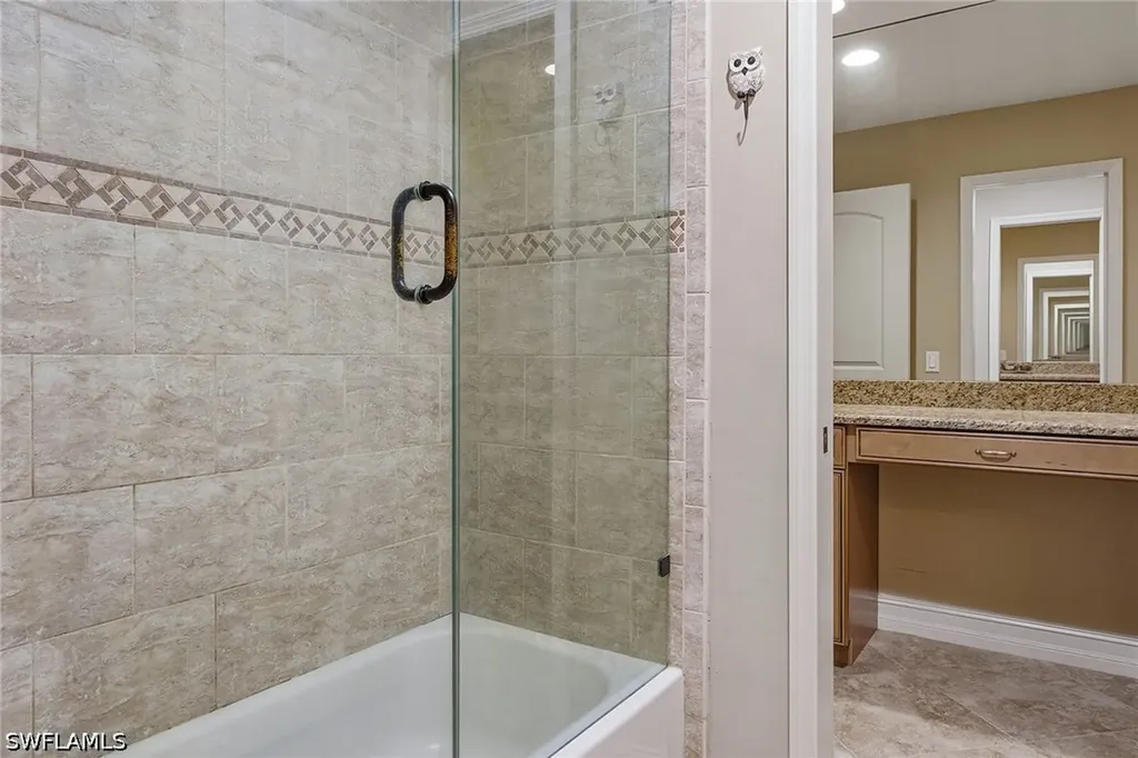 3731 5th Avenue NW Naples FL 34120