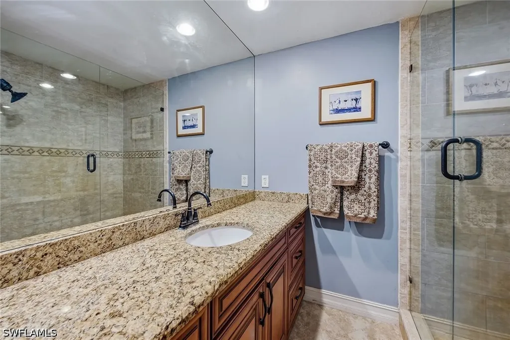 3731 5th Avenue NW Naples FL 34120
