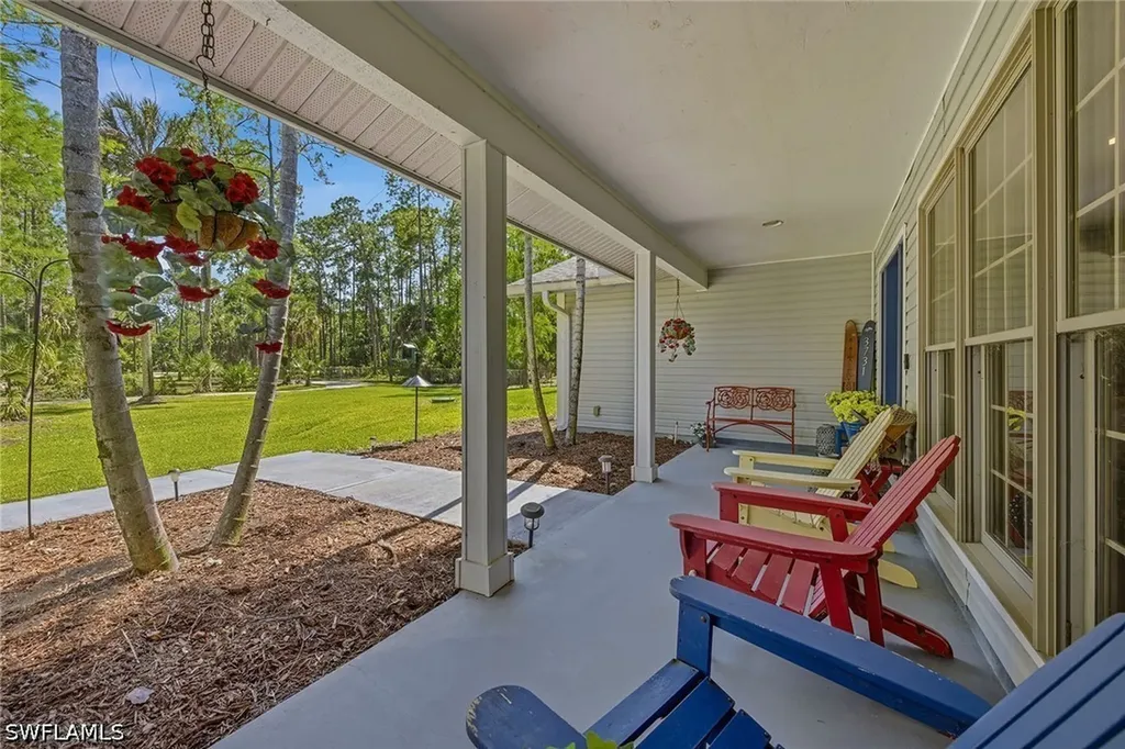 3731 5th Avenue NW Naples FL 34120