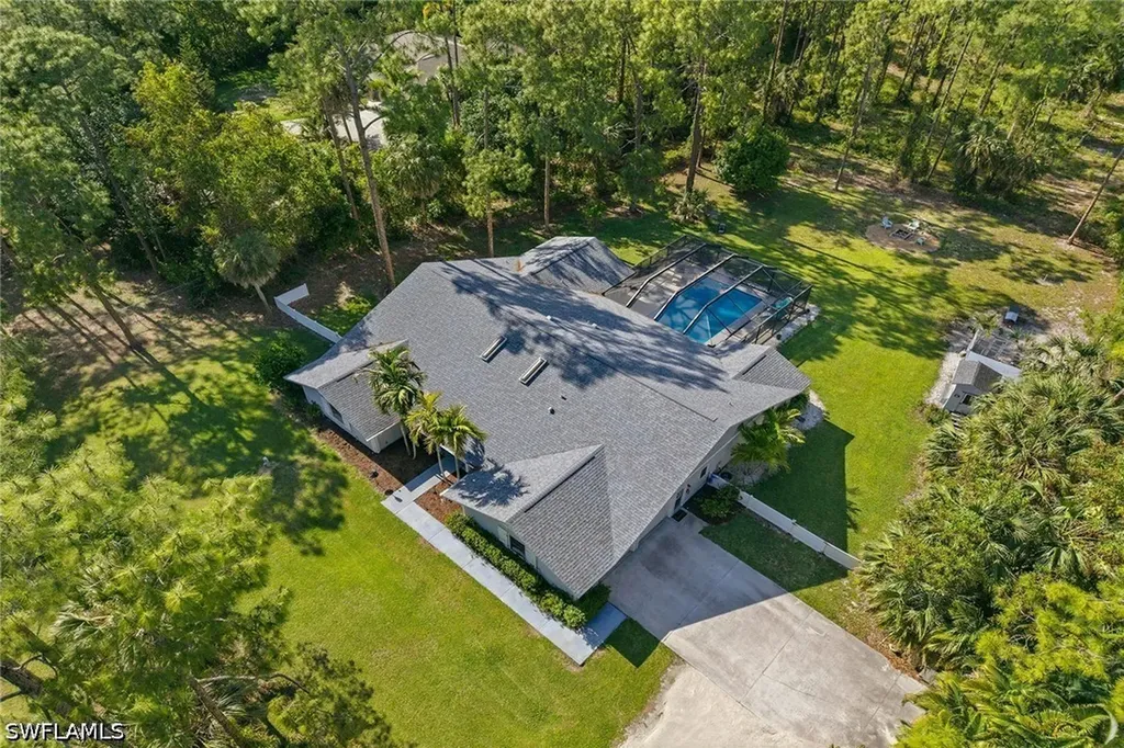 3731 5th Avenue NW Naples FL 34120