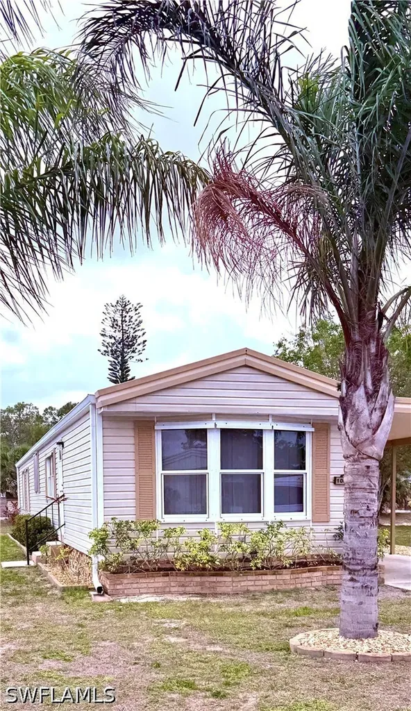 10651 Wales Loop Bonita Springs FL 34135