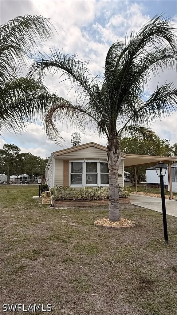 10651 Wales Loop Bonita Springs FL 34135