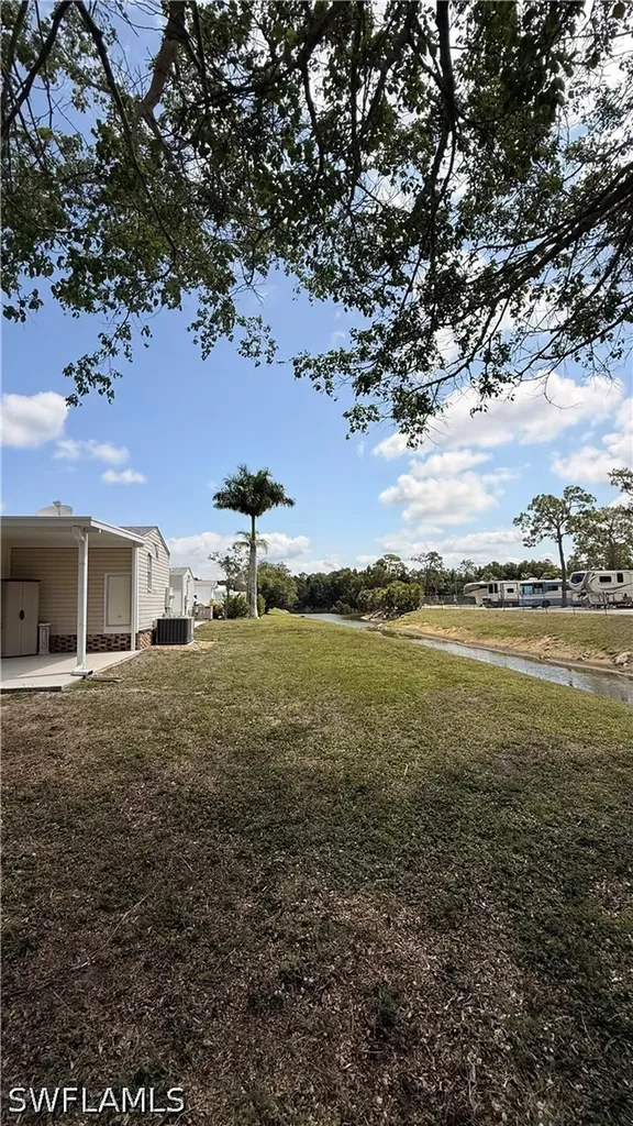 10651 Wales Loop Bonita Springs FL 34135