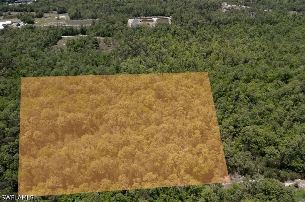 Lager Lane Naples FL 34114