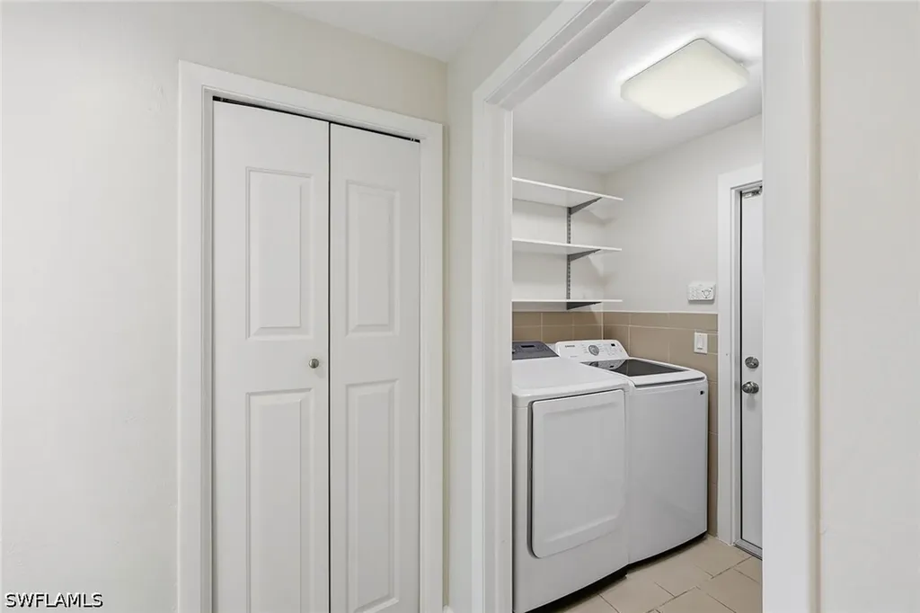 799 Caribbean Court Marco Island FL 34145