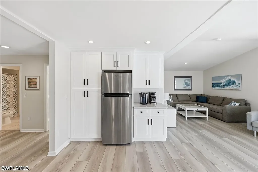 799 Caribbean Court Marco Island FL 34145