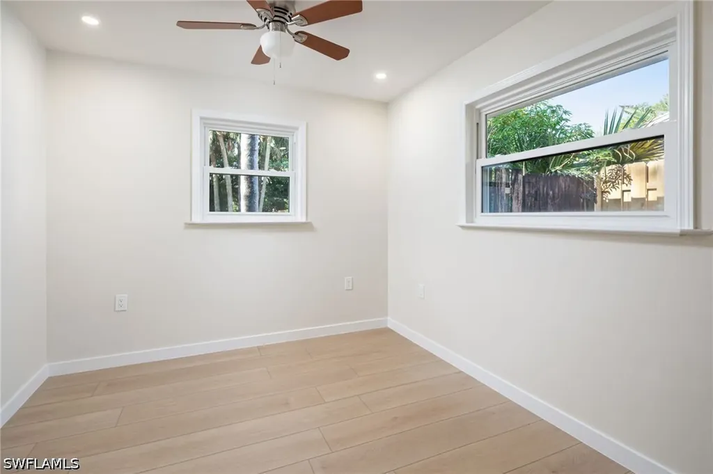 2424 Harbor Road Naples FL 34104