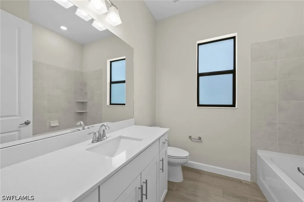 20529 Napa Loop Estero FL 33928