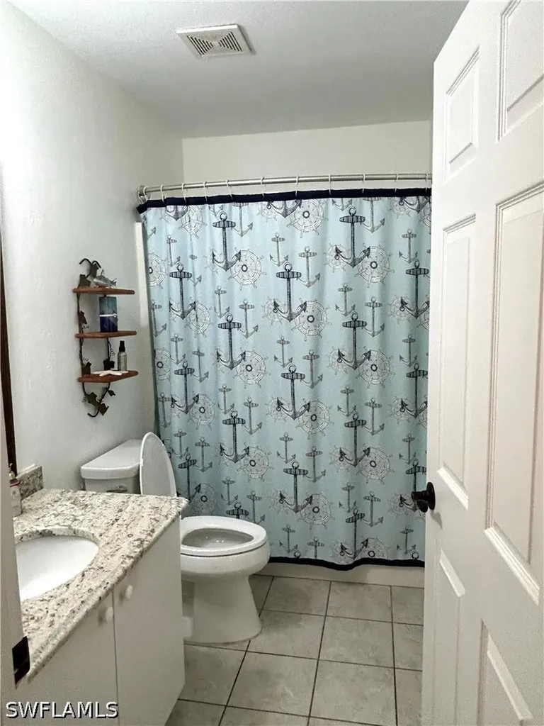 5364 Texas Avenue Naples FL 34113