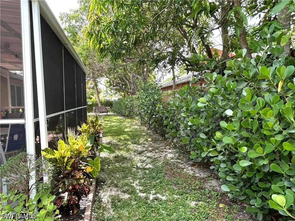 5364 Texas Avenue Naples FL 34113