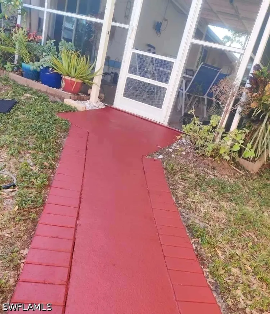 5364 Texas Avenue Naples FL 34113