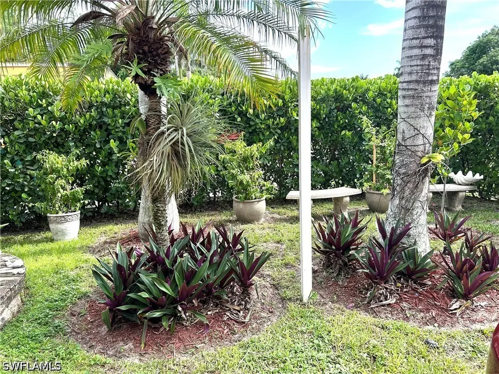 5364 Texas Avenue Naples FL 34113