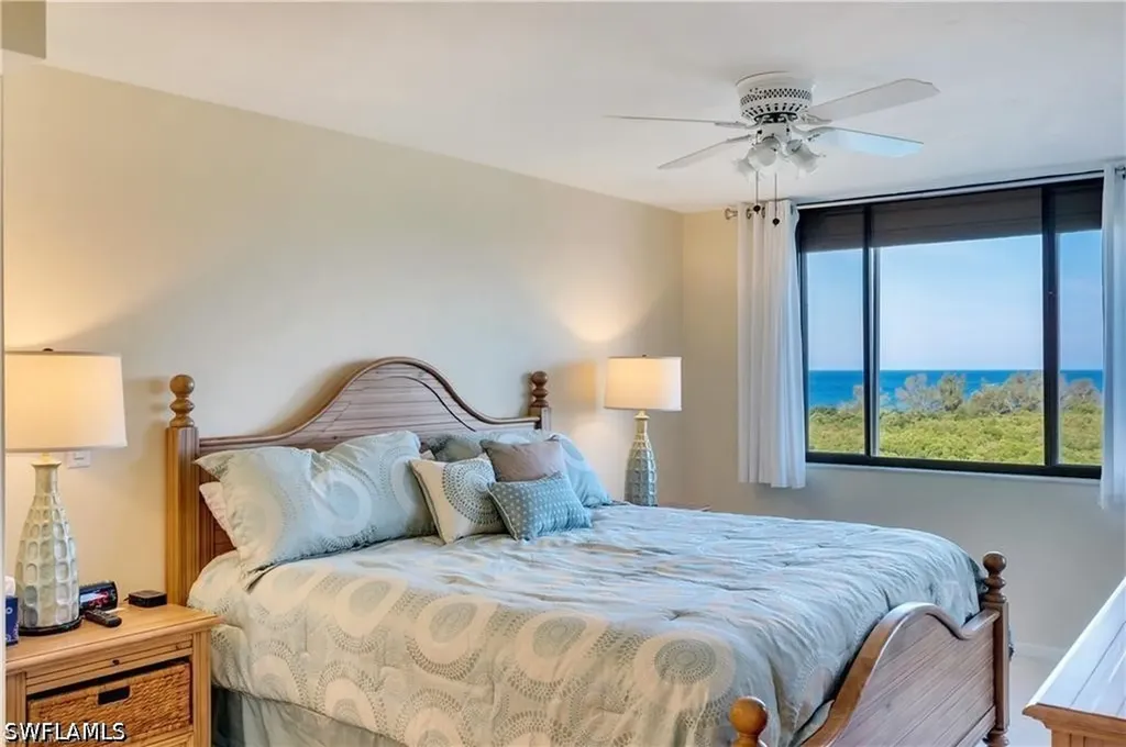 17 Bluebill Avenue Naples FL 34108