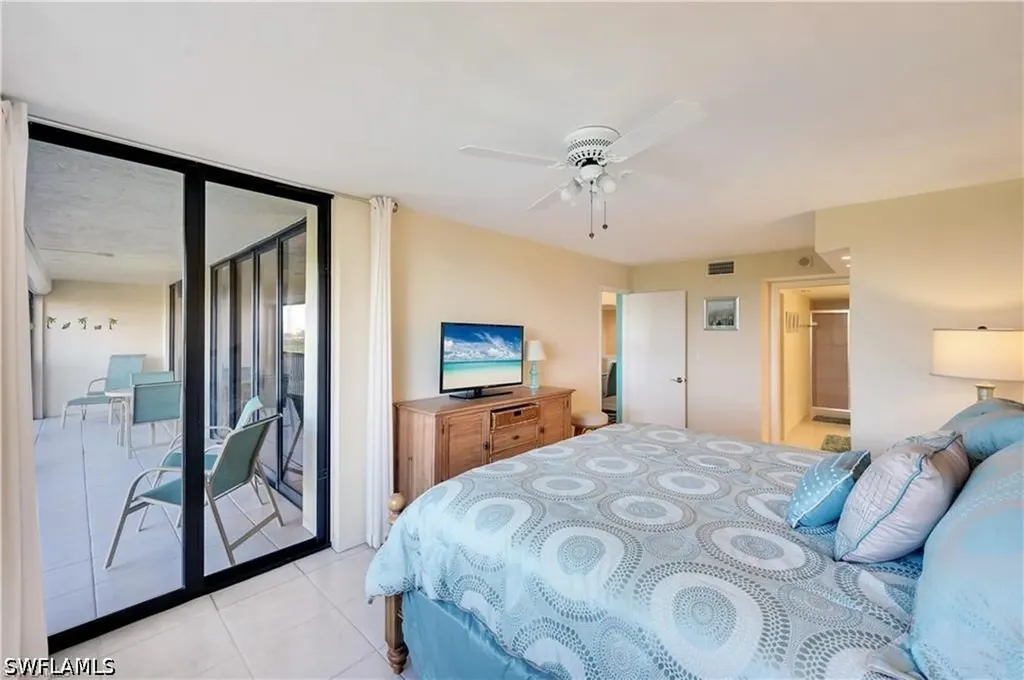 17 Bluebill Avenue Naples FL 34108