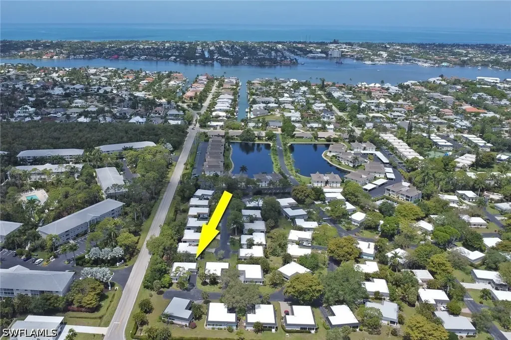 265 Lanchester Court Naples FL 34112