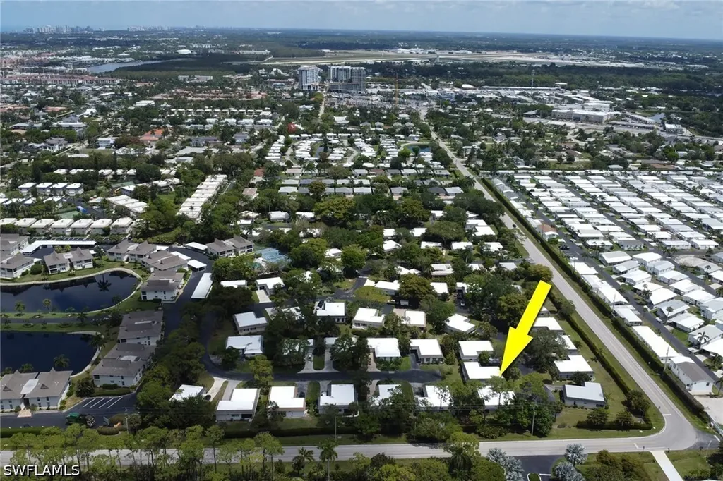 265 Lanchester Court Naples FL 34112