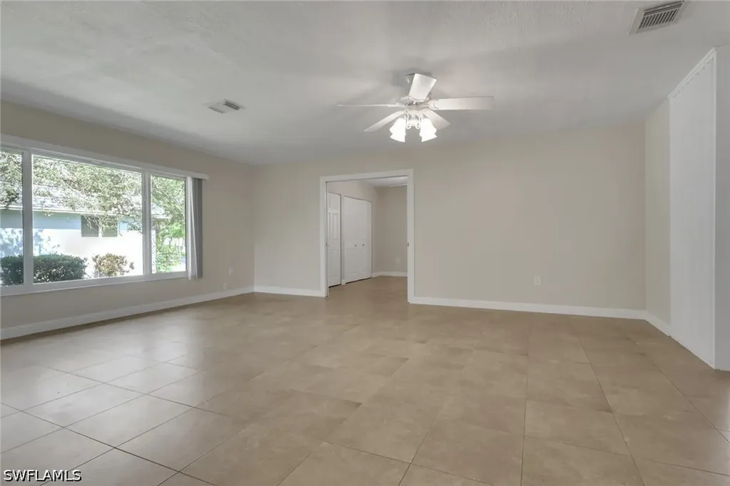 265 Lanchester Court Naples FL 34112