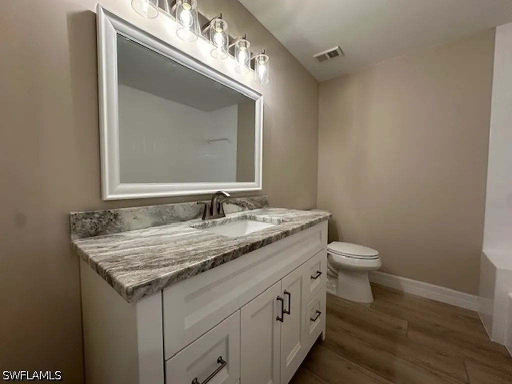 93 Silver Oaks Circle Naples FL 34119
