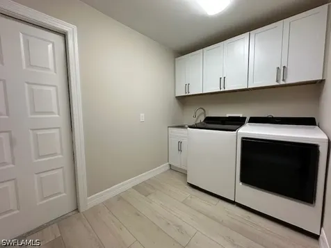93 Silver Oaks Circle Naples FL 34119