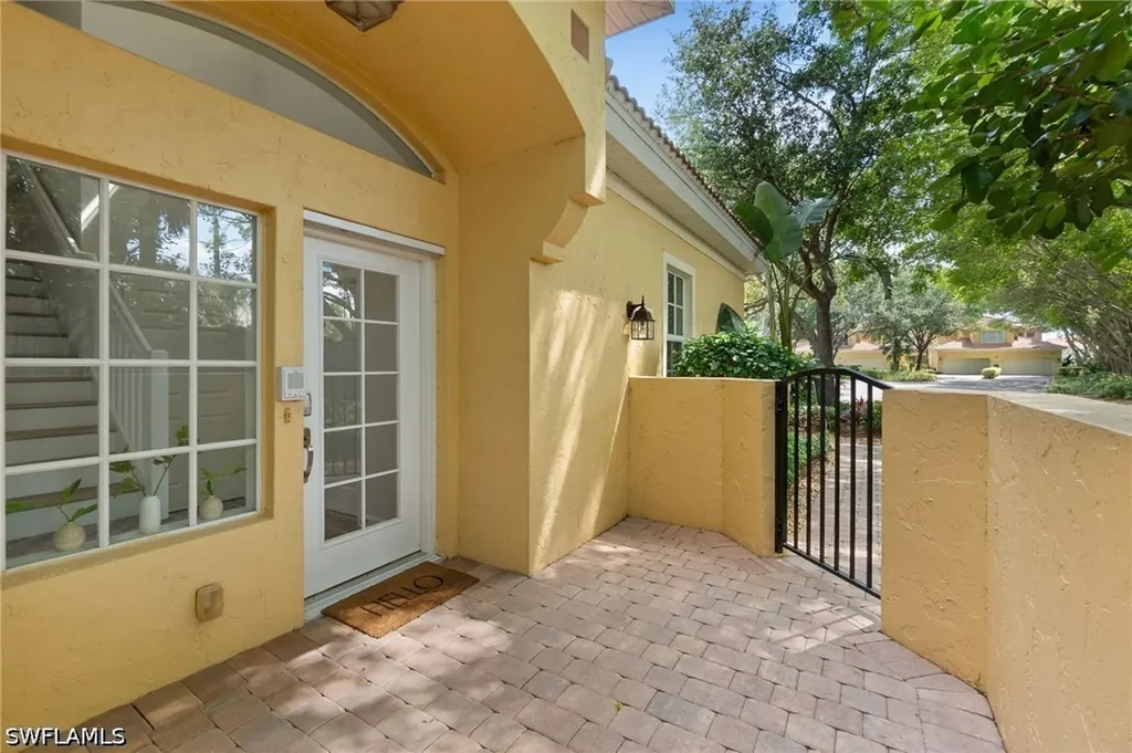 20290 Burnside Place Estero FL 33928